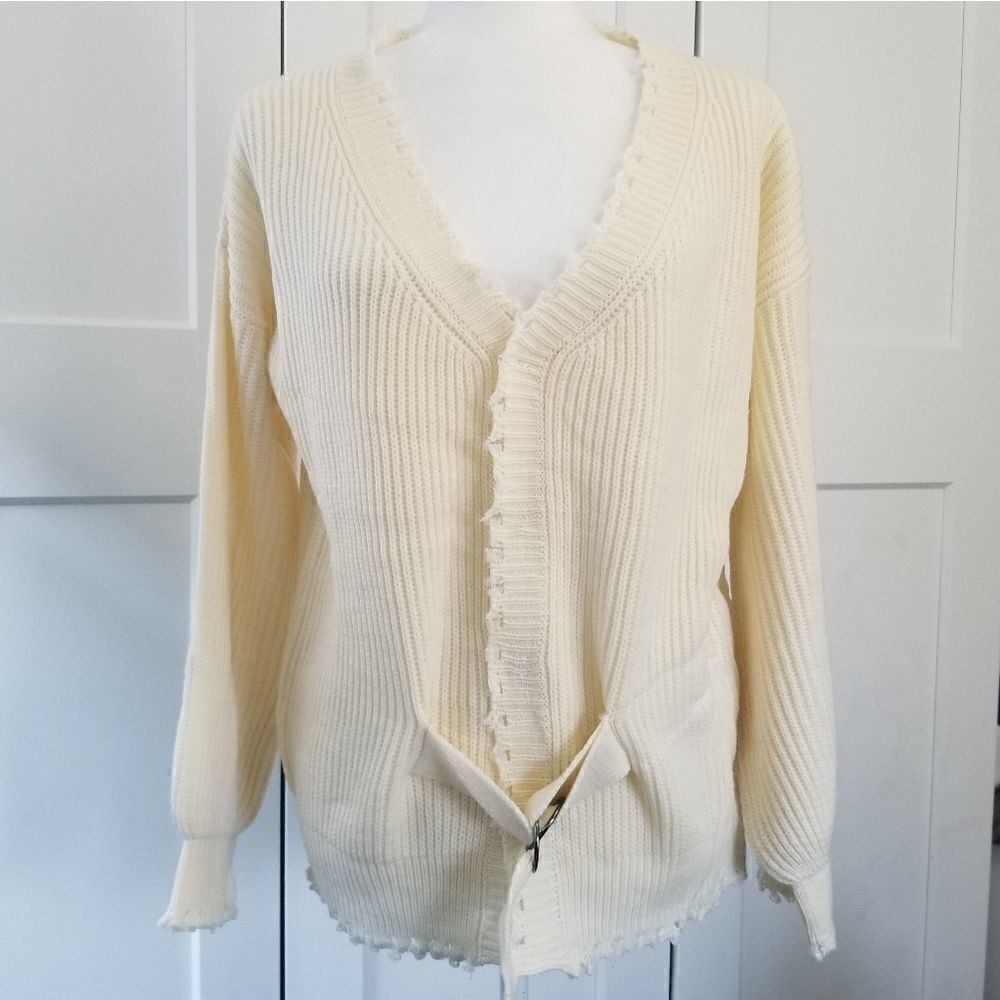 Blue blush ivory knit sweater